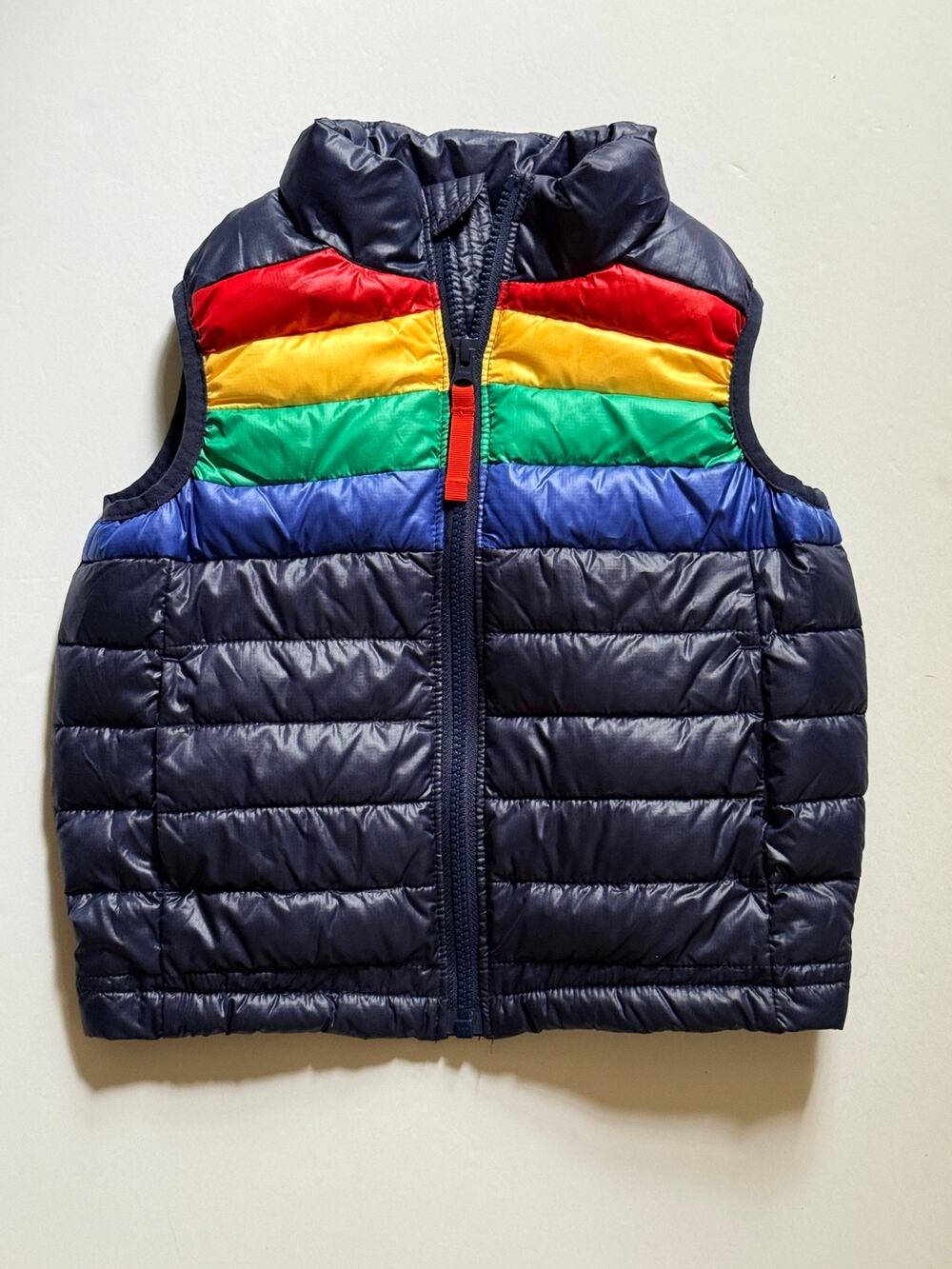 Primary unisex puffer vest